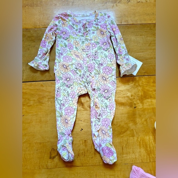 Little Me Baby 2 Pack Sleepwear Footies Size 6 Months New With Tags - Picture 2 of 13